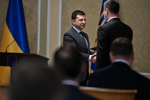 Зеленський привітав розвідників: "Настав час не лише ефективно стримувати, а й почати наступальні дії"