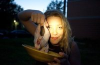 Пытка светом. Наблюдая за бурлением мнений по поводу дела Pussy Riot