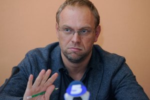 Карпачева самоустранилась от суда над Тимошенко, - Власенко