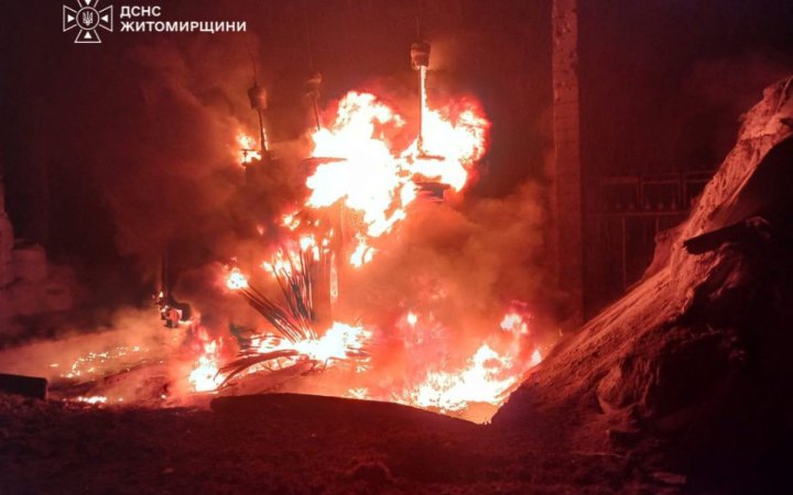 Росіяни дроном поранили рятувальників на Запоріжжі. Під обстрілом на Сумщині були підрозділи поліції та ДСНС