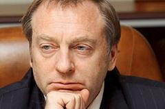 Менять Конституцию можно и без референдума, - Лавринович