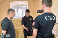Депутата Одеської облради та його дружину, підозрюваних у рейдерстві, тепер звинувачують у крадіжці 24 млн грн 