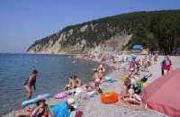 СЭС уверяет, что массового отравления на севастопольском пляже не было 