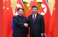 Си Цзиньпин впервые прибыл в Северную Корею