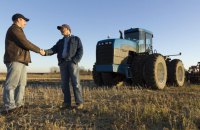 Українські фермери скаржаться на нерівний доступ до землі: у чому проблема