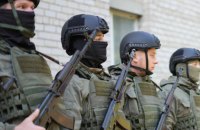 Українські правоохоронці ідентифікували росіянина, який десять годин катував цивільного на Херсонщині