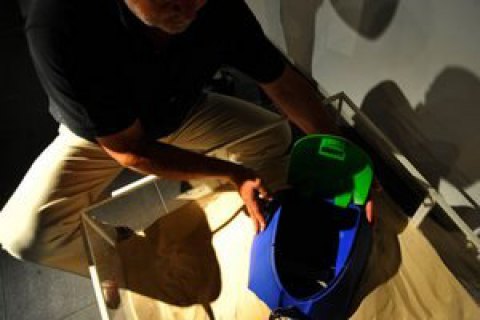 Подозрительные чемодан и рюкзак в центре Одессы оказались не опасны
