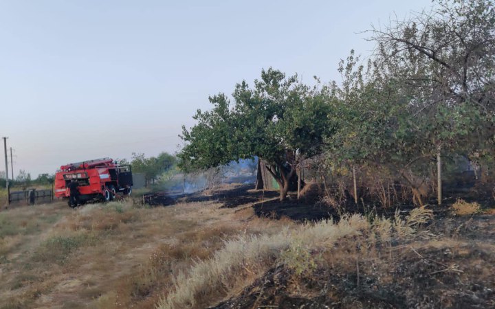 Одна людина загинула, ще одна важко поранена після обстрілу тракторної бригади на Херсонщині