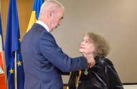 Орден Почесного легіону для Ліни Костенко. Фоторепортаж