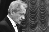 Сибирский пианист умер, исполняя джазовую фантазию "Это все Россия"