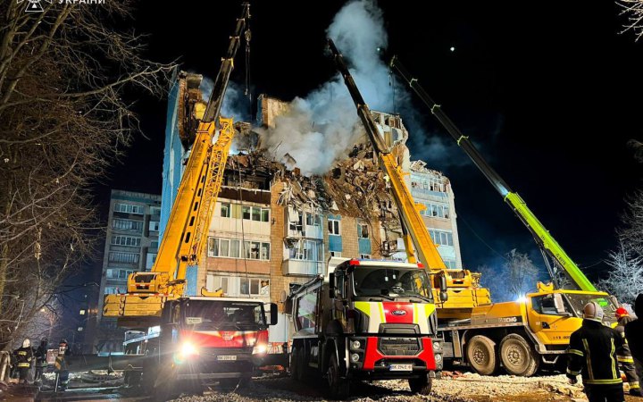 Головне за ніч та ранок четверга, 20 листопада: 26 загиблих у Тернополі, понад 190 боєзіткнень