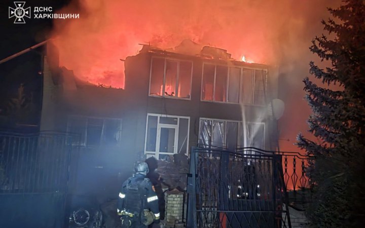 На Харківщині рятувальники потрапили під російський обстріл