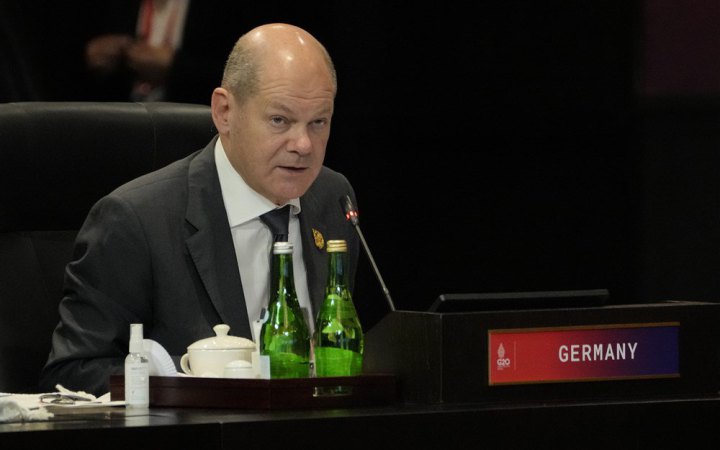 Шольц: Для завершення війни з Росією треба говорити