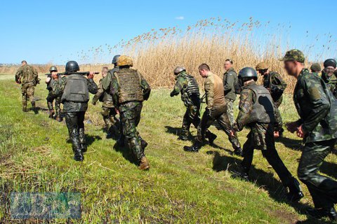 На боевое дежурство в Мариуполе заступила морская пехота