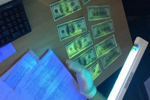 В Киеве за вымогательство задержали двух сотрудников аварийно-спасательной службы 