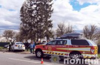 Возле Коломыи погибли водитель и пассажирка легковушки, столкнувшейся с рейсовым автобусом 