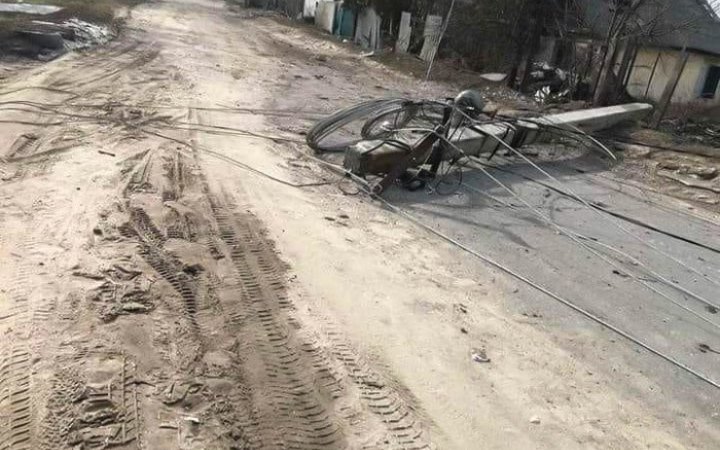 На ділянці Кремінна-Сватове окупанти мінують береги річок та дороги