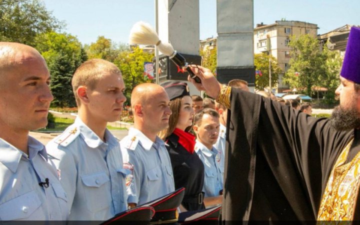 У Маріуполі 27 колаборантів присягнули окупантам