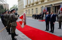 "Мы не будем платить рублями за кровь Украины", – Моравецкий после встречи с премьером Чехии
