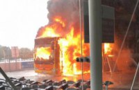Из аэропорта Лондона эвакуировали 15 тыс. человек из-за возгорания автобуса