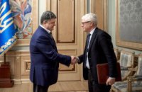 Порошенко назвав боротьбу з корупцією одним із головних пріоритетів 2015-го