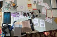 СБУ затримала агентку РФ та її доньку, яка виправдовувала агресію Путіна