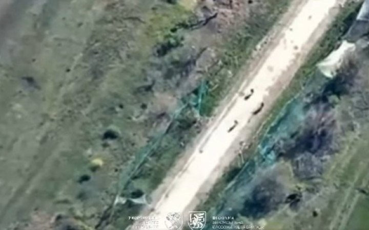 Сили оборони: ворог застосовує гексокоптери для мінування доріг на Слов'янському напрямку