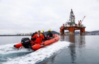 Гринписовцы взобрались на нефтяную вышку в Норвегии