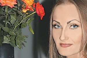 Любовница Черновецкого живет в одном доме с Поповым
