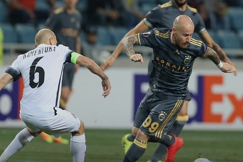 "Заря" на последней минуте упустила победу над "Фенербахче"