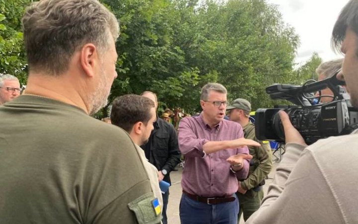 Естонія не пускатиме до країни громадян Росії, яким вона видала шенгенські візи