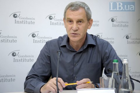 Когда один человек покупает три телеканала, создается монополия на свободу слова, - Березюк