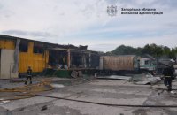 Росіяни атакували в Запоріжжі підприємство харчової промисловості (оновлено)