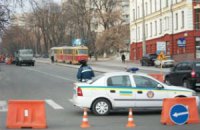 Открытую Азаровым дорогу на Ирпень снова закрыли