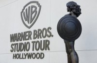 Понад 1000 діячів Голлівуду виступили проти купівлі компанією Paramount студії Warner Bros