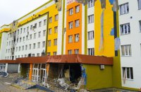 Заочно судитимуть двох російських окупантів, які обстріляли з танка Тростянецьку лікарню на Сумщині