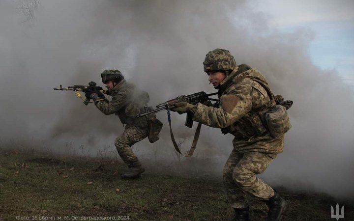 Ворог намагається оточити Авдіївку, за добу відбито 29 атак росіян, – Генштаб