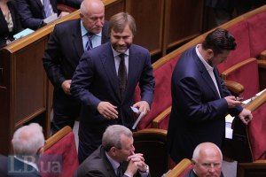 Новинский пока не определился по поводу вхождения в ПР