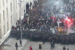 Оппозиция заявляет, что не имеет отношения к штурму на Банковой