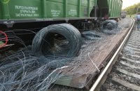 Аварія вантажного поїзда спричинила кількагодинне запізнення 12 пасажирських потягів