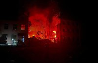 Росіяни вдарили ракетами та артилерією по Слов'янську і Краматорську, під завалами шукають людей (оновлено)