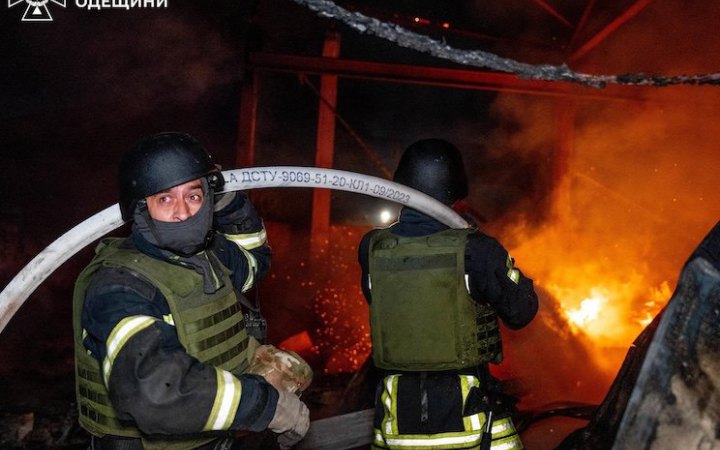 Росіяни атакували "шахедами" Одеський район: є руйнування, загиблі іа постраждалі
