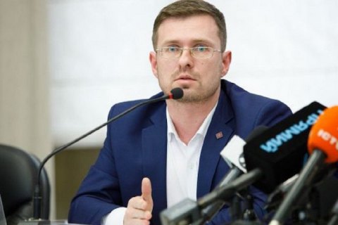 В Минздраве формируют группу для расследования смертей от ковида у привитых пациентов