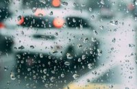 Завтра в западных и восточных областях будет без осадков, на остальной территории дождь