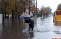 Ливень в Житомире: потоп парализовал город