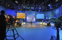 Голос України має дедалі більше лунати різними мовами