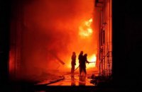 ​У Харкові горів торговельний центр "Барабашово", вогонь знищив 25 павільйонів