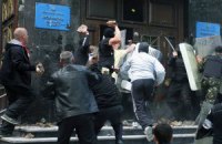 В Донецке сепаратисты штурмовали санаторий с бойцами ВВ, солдаты сдали оружие (Обновлено)