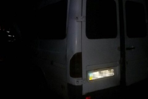 На Закарпатті мікроавтобус із туристами потрапив у ДТП