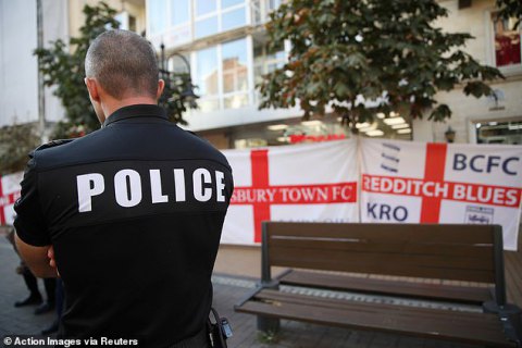 Английский фан умер в Болгарии в полицейском участке перед отборочным матчем Евро-2020